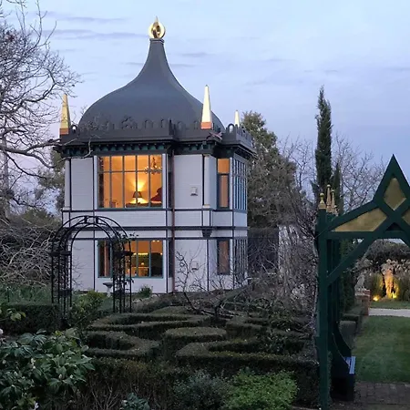 Montacute Pavilion And Gardens Daylesford Exterior photo