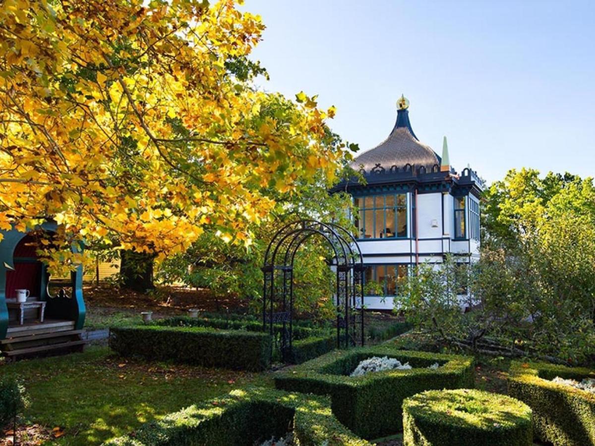 Montacute Pavilion And Gardens Holiday home *